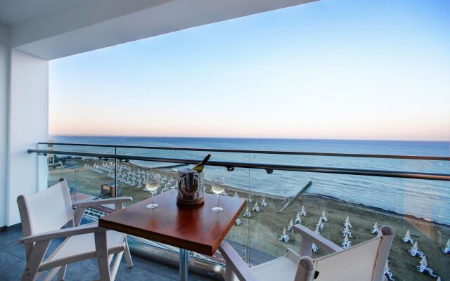 The Ciao Stelio Deluxe Hotel - Adults Only