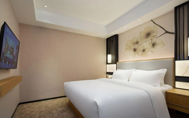Nanting Hotel (Changsha Wuyi Square Helong Gymnasium)