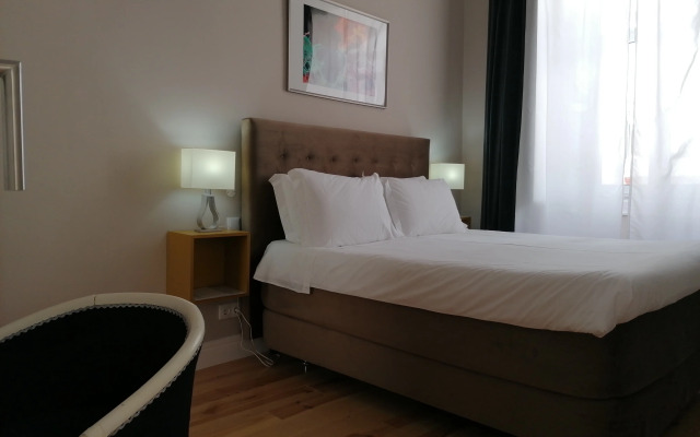 Temple Suites Guest House