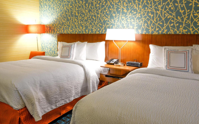 Fairfield Inn & Suites Canton South