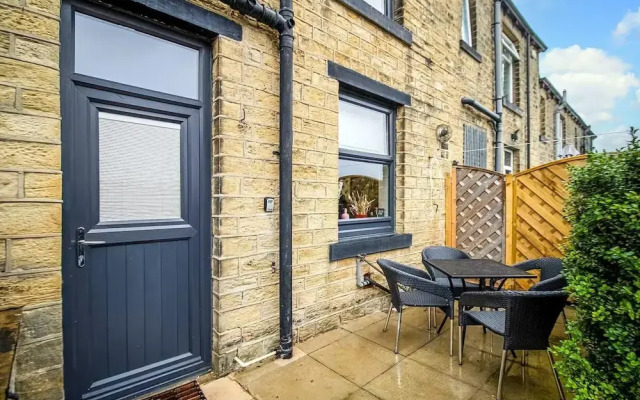 Cosy Walkers Retreat in Meltham Doggie Friendly