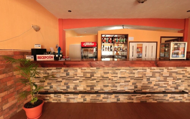 El Delfin Hotel y Restaurante