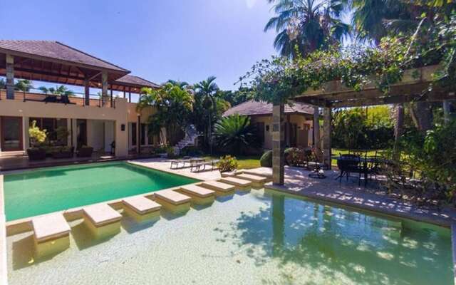 Villa Moderne Luxury Caribbean Villa Rental