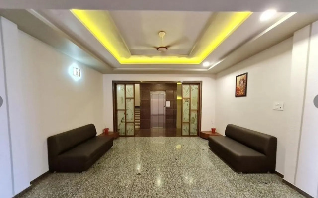 OYO 19312 Hotel Shiv Shakti