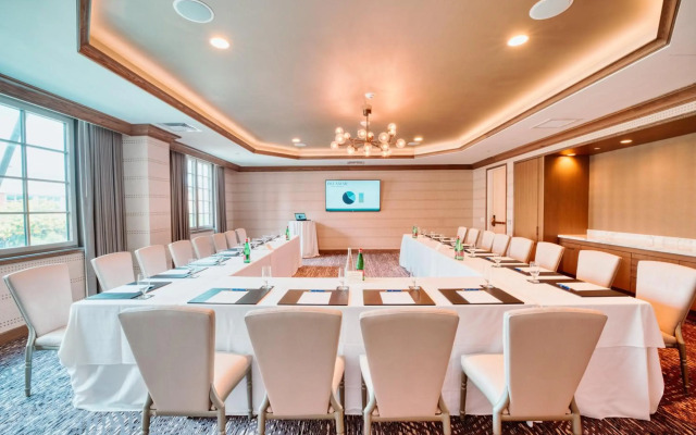 Delamar West Hartford