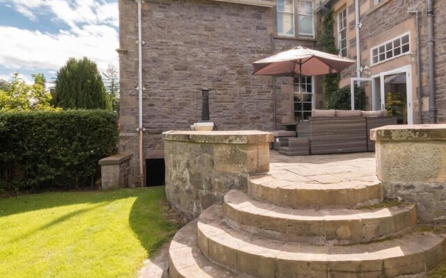 Firlands Lodge
