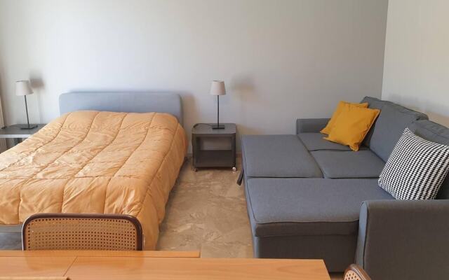 Rooftop Studio Apt - Metro Cholargos - 5 Min Walk