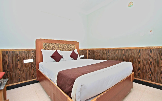 Capital O 8709 Hotel Rain Forest