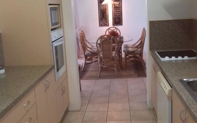 Palm Cove Penthouse Accommodation