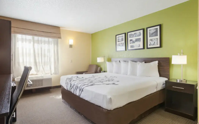 Sleep Inn & Suites Grand Rapids Southeast - Kentwood