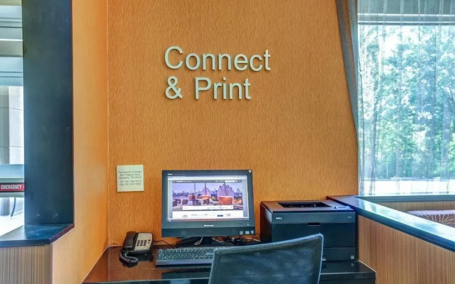 Fairfield Inn & Suites By Marriott Memphis