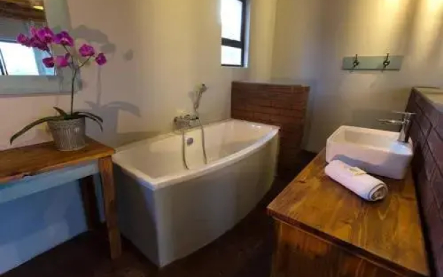 The Willows Guesthouse - фото 2