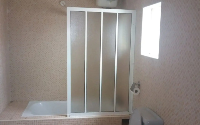 Allen Suites
