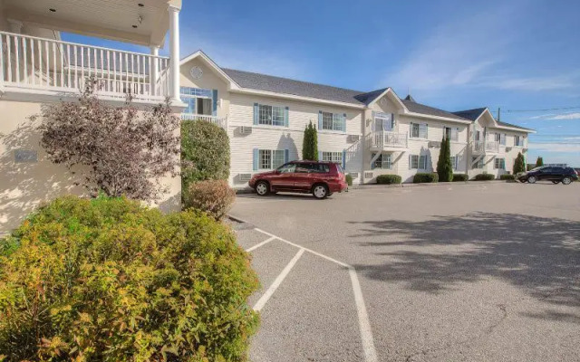 Ogunquit Hotel & Suites