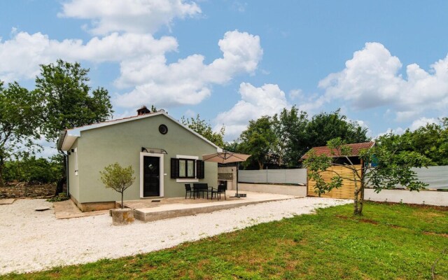 Nice Home in Stifanici With Wifi and 1 Bedrooms