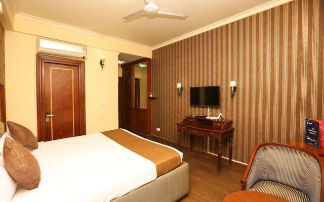 OYO 8465 near Sahara Mall