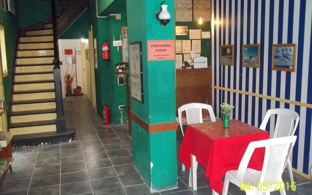 Abra Marina Hotel