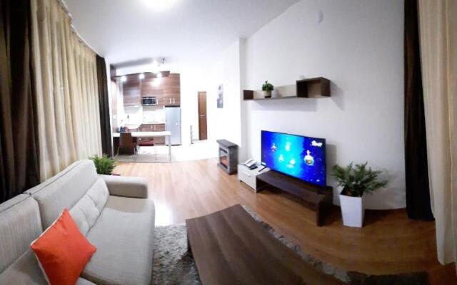 500м. От Лифта Сладък Дом В Белведере Спа Комплекс