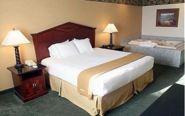 Holiday Inn Express Hotel & Suites Eagan (Mall Of America Area)