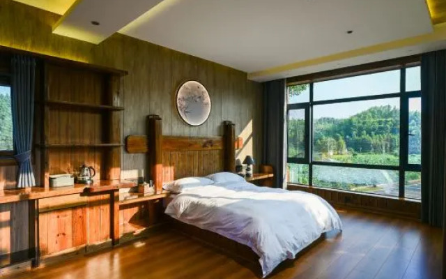 Huaxiwan Country Holiday Hostel