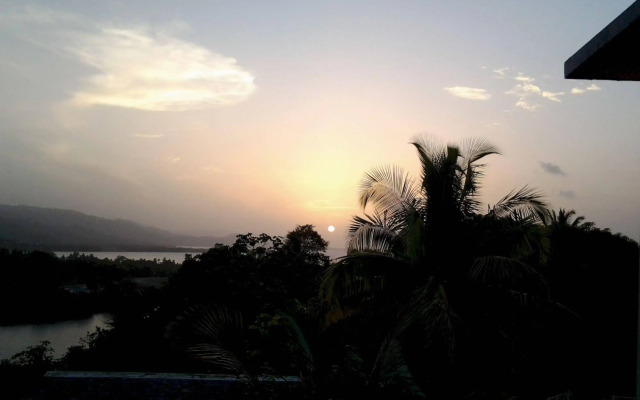 Rio Vista Resort