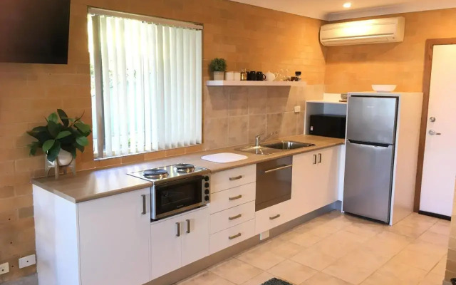 SilverWaters Waterfront Accommodation