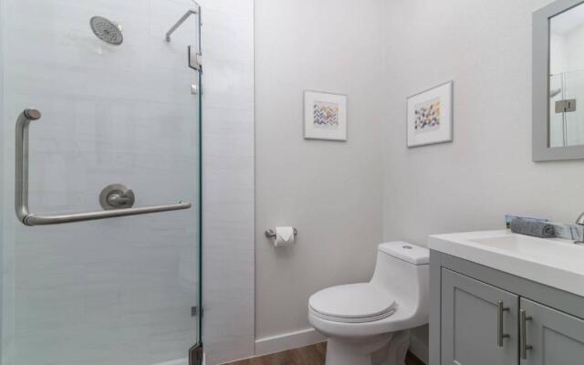 The Lookout - Stewart Cove