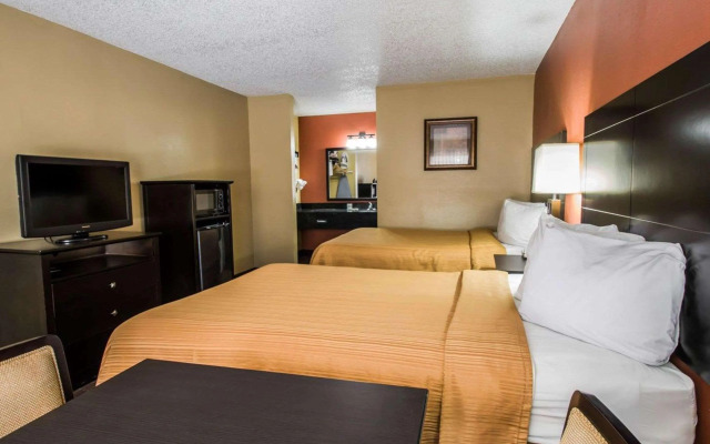 Quality Inn near Blue Spring