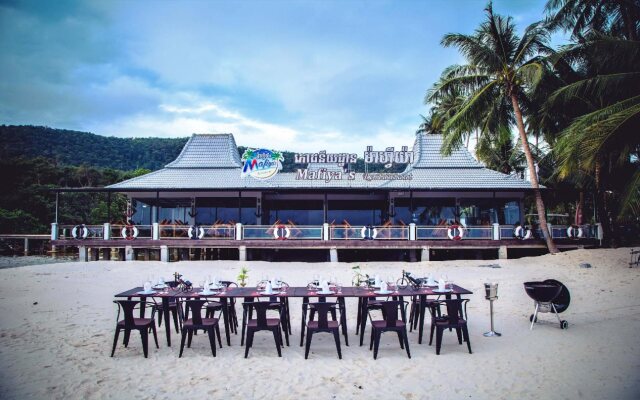 Mafiya Resort