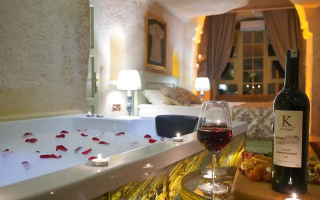 Takaev Cave Hotel