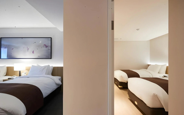Eden Paradise Hotel
