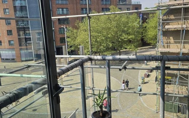 2 Bed-1 Bath-city Centre-balcony