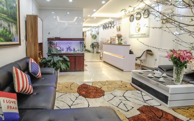 Sammy Luxury Hotel