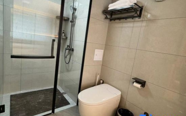 Apple Smart Hotel (O-Park)