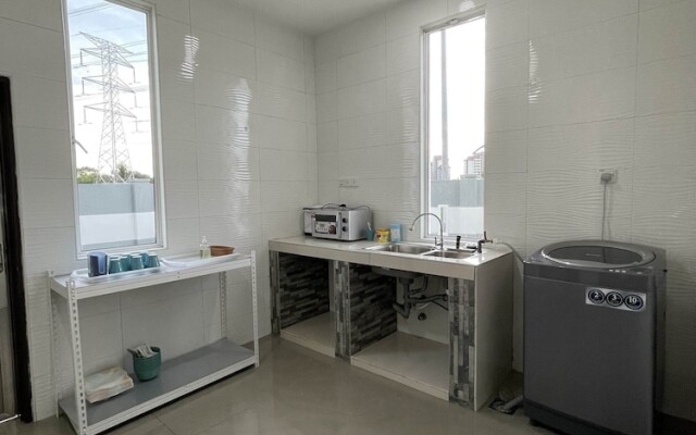 Alpine PD Taman Kiara 2 Homestay