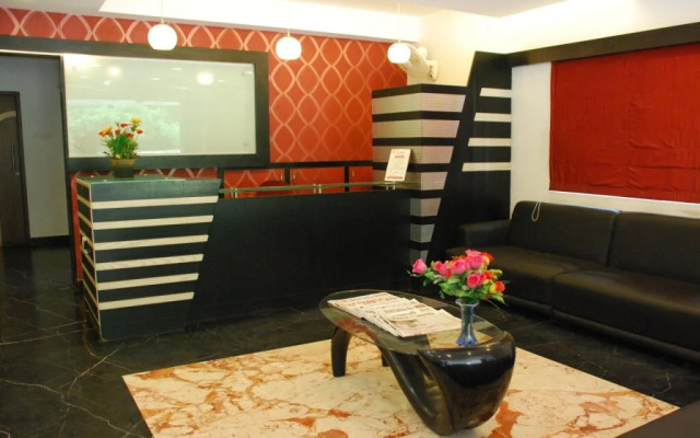 The City Manor by OYO Rooms