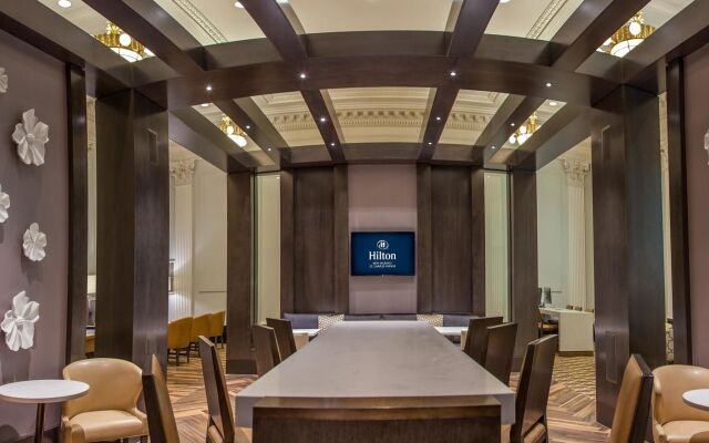 Hilton New Orleans/St. Charles Avenue