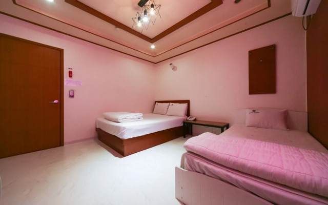 Sangju Stay 201 Hotel