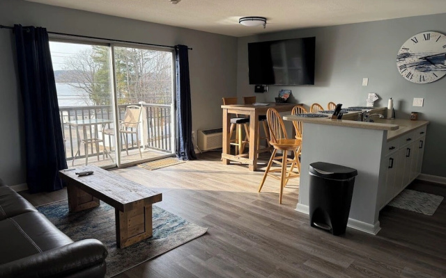 Condominium Suites at Lake Winnipesaukee