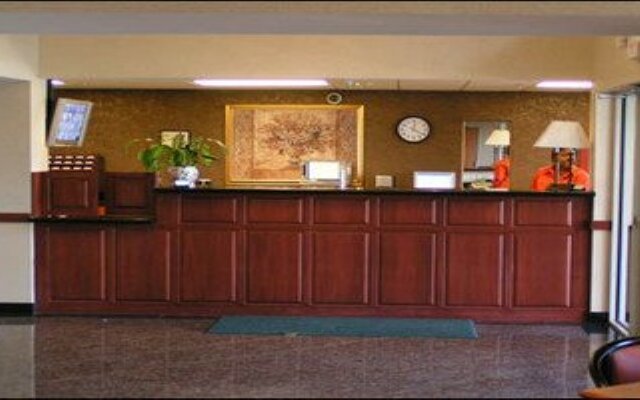 Luxe Inn and Suites