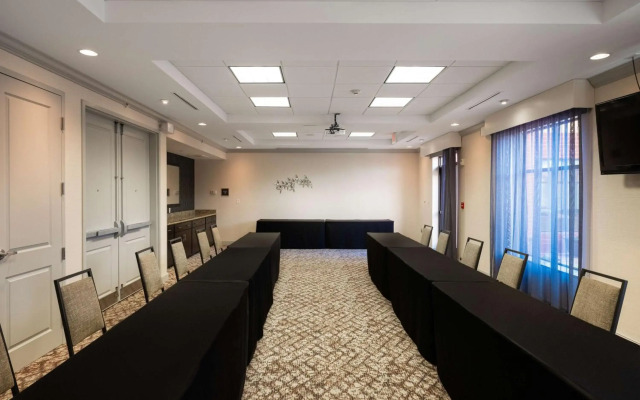 Homewood Suites by Hilton Joplin