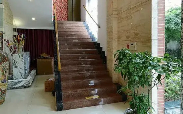 Swiss-Belhotel Lotus Lake Wuhan