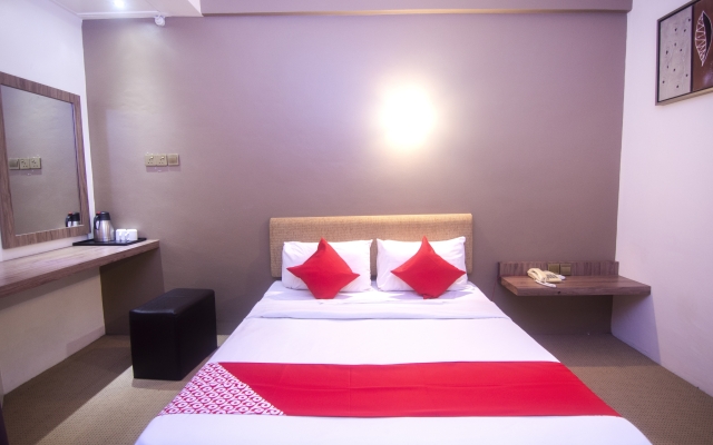 OYO 979 Hua Kuok Inn