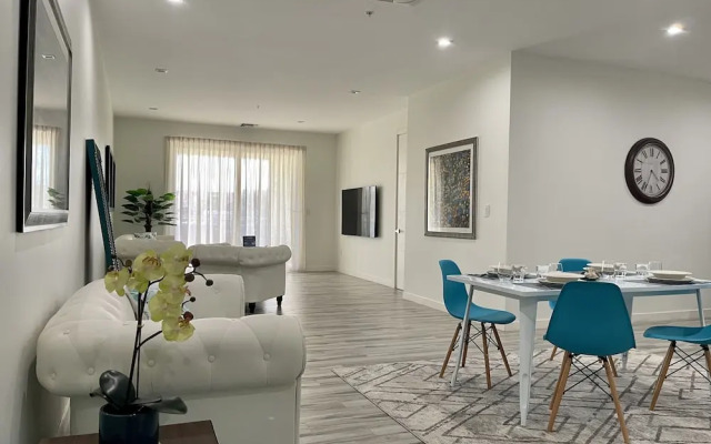 The Cove - Condo Hotel - Perfect Location