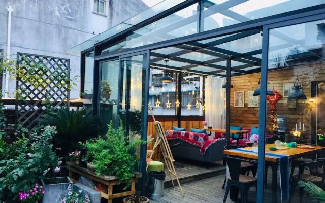 Tunxi Old Street Homestay