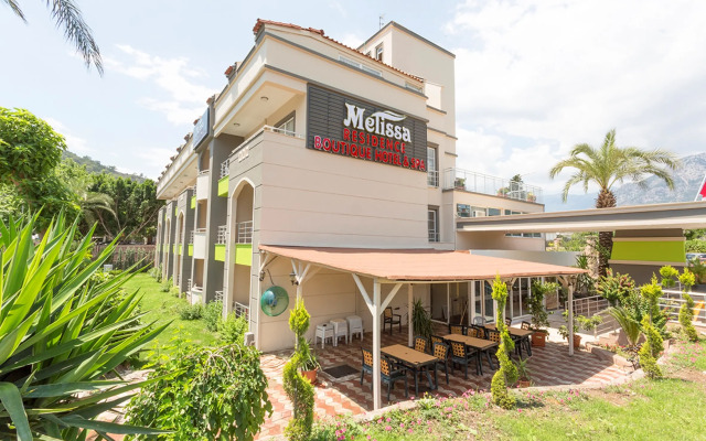 Rich Melissa Hotel
