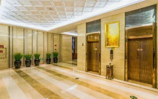 Yuntianlou Milan International Hotel
