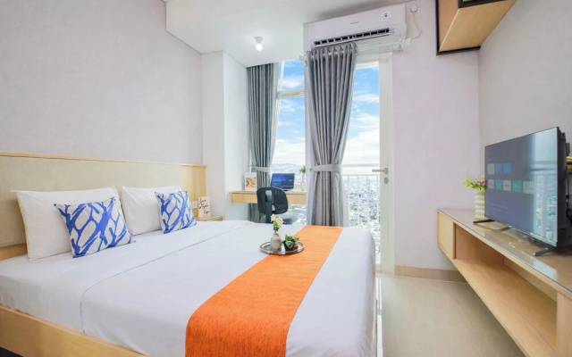 Neat Studio For 2 Pax At B Residence Grogol – Guest Rooms – Jakarta