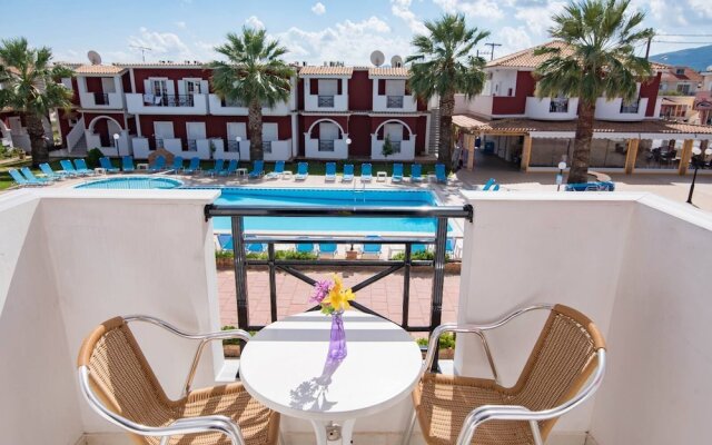 Yakinthos Hotel
