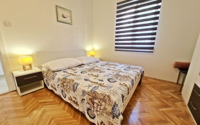 Apartments Josip